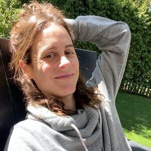 Meet your Posher, Lindsay.  All clothes are mine :)